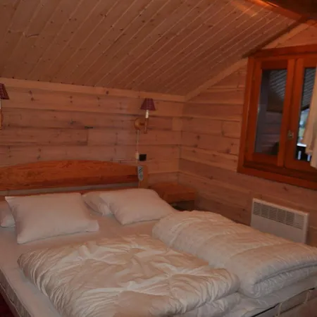Chalet Spacieux 5 Chambres Proche Des Remontees A Chatel - Fr-1-693-2 Шале