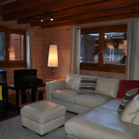Chalet Spacieux 5 Chambres Proche Des Remontees A Chatel - Fr-1-693-2 *