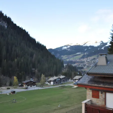 Chalet Spacieux 5 Chambres Proche Des Remontees A Chatel - Fr-1-693-2 * Шатель