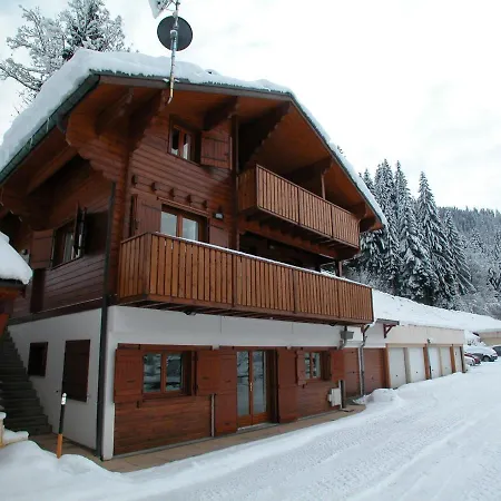 Шале Chalet Spacieux 5 Chambres Proche Des Remontees A Chatel - Fr-1-693-2 *